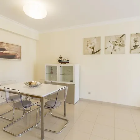 Beguest Millenium Plaza Apartment *