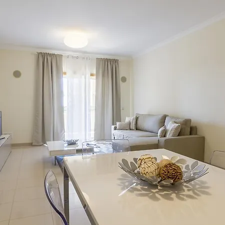 Beguest Millenium Plaza Apartment Maritenda
